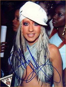 CRISTINA AGUILERA